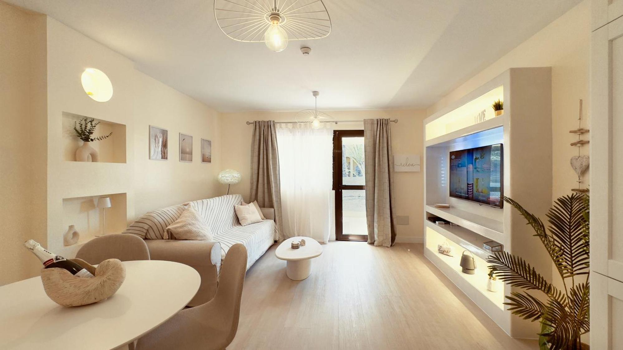 Golden Dream, Swimming Pool And Parking Villa คอร์ราเลโฮ ภายนอก รูปภาพ