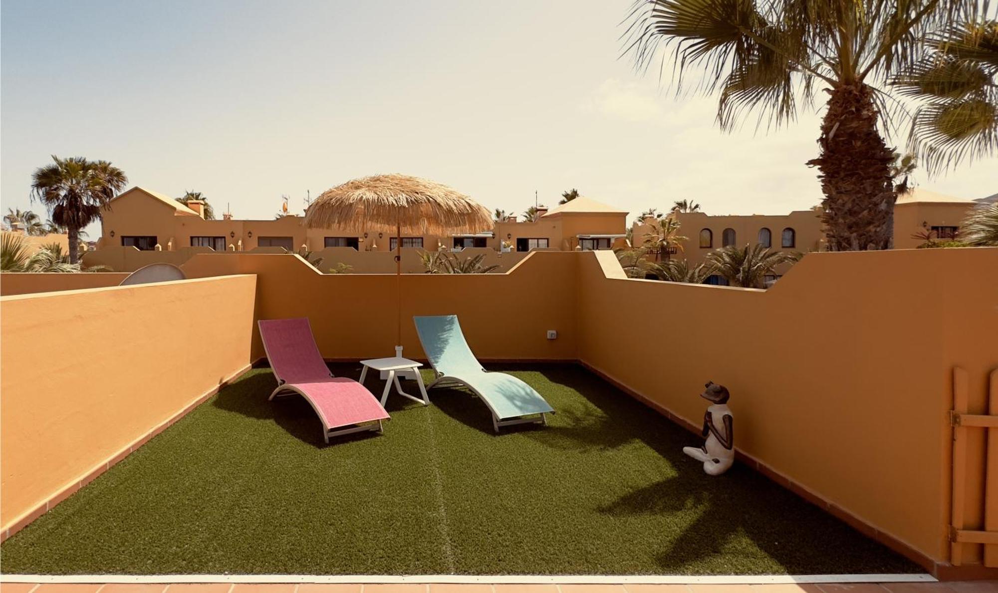 Golden Dream, Swimming Pool And Parking Villa คอร์ราเลโฮ ภายนอก รูปภาพ